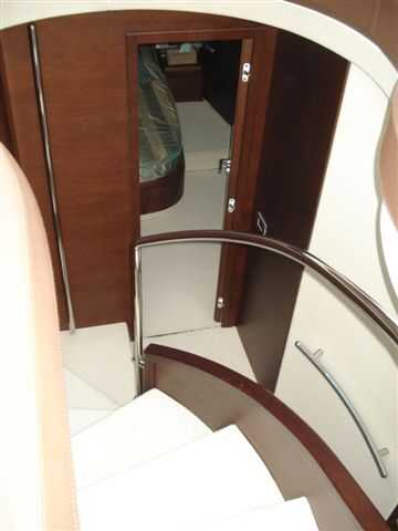 Steps to lower deck