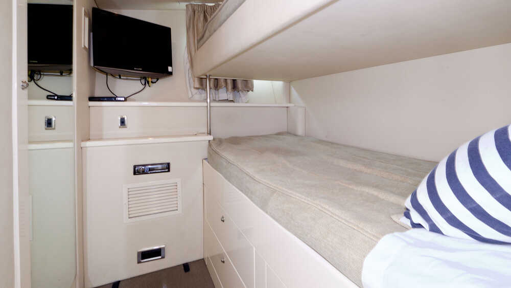 Crew cabin