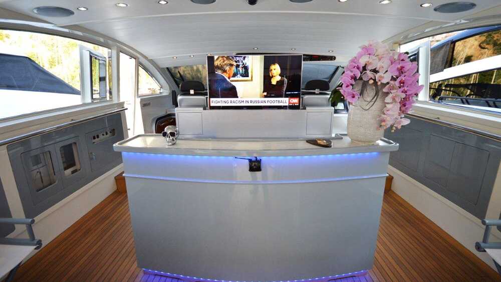 Main deck