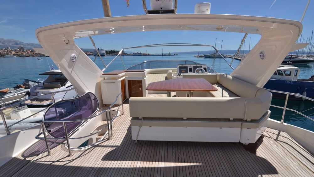 Flybridge