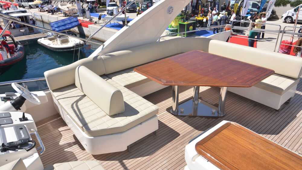 Flybridge