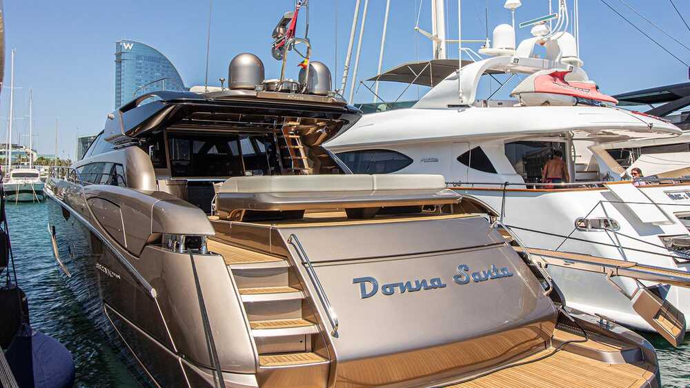 Exterior Riva 88 Domino Super  <br/>M/Y "Donna Santa" 2016