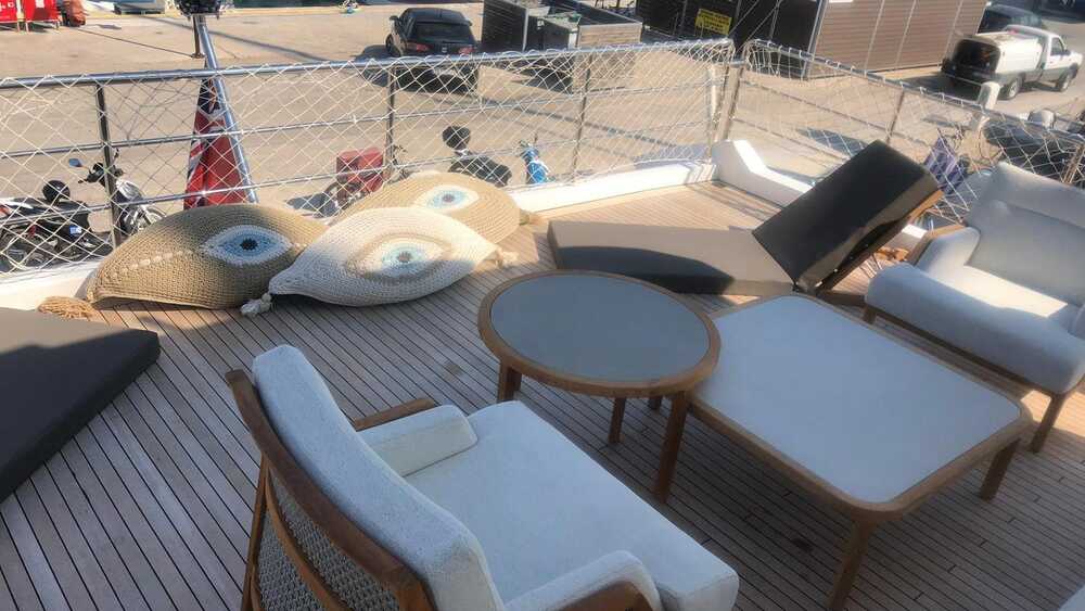 Flybridge