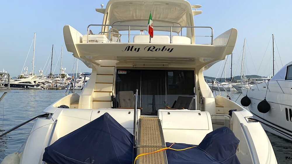 Exterior Azimut 62