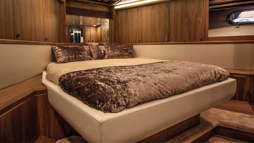 VIP (bow) cabin