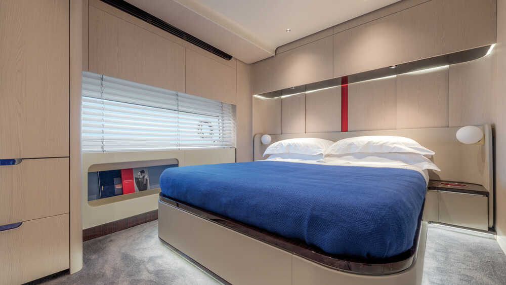 Guest cabin on starboard