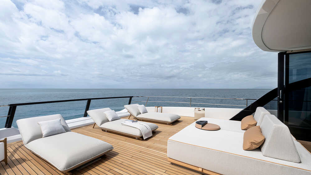 Lounge area on aft upper deck