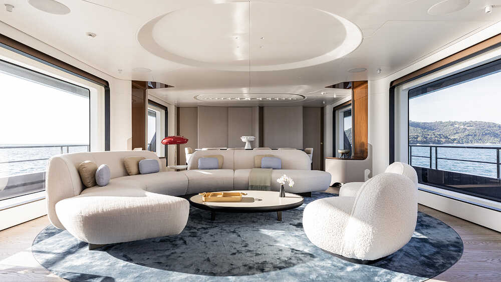 Main deck salon