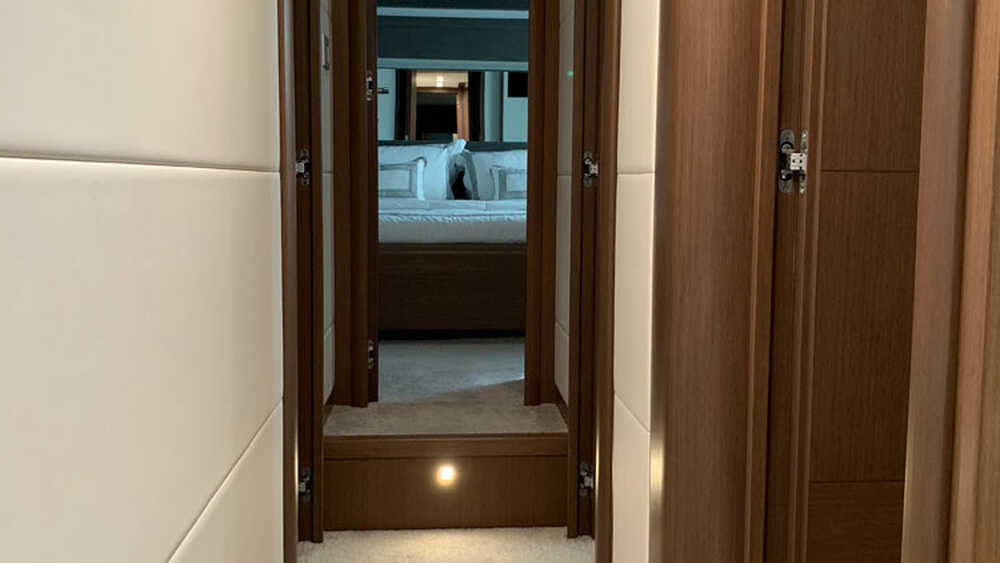 The corridor on the lower deck