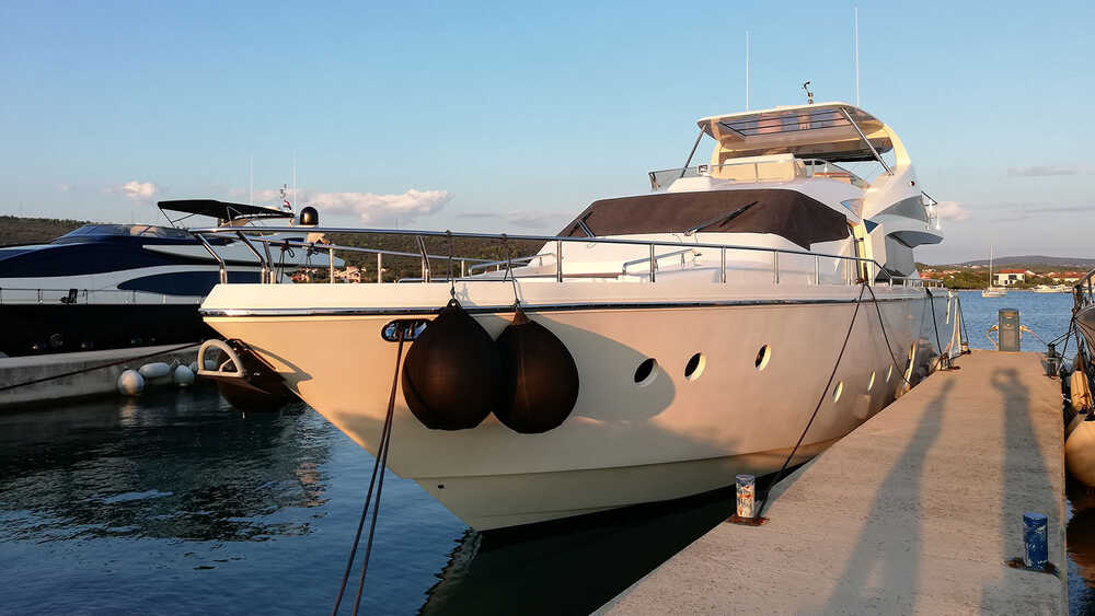 Exterior Aicon 75
