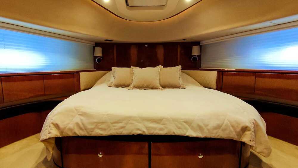 VIP cabin