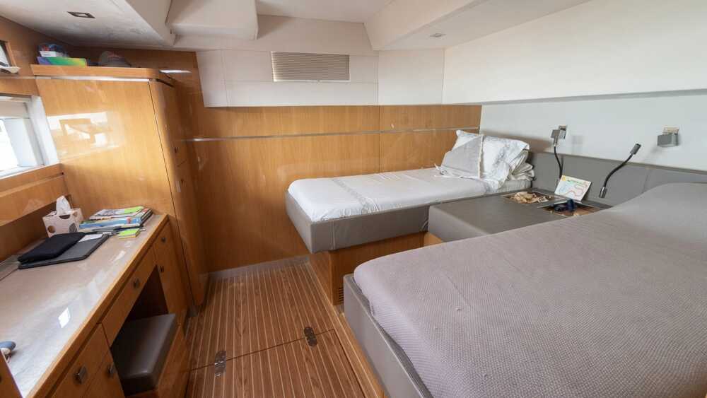 Guest twin cabin