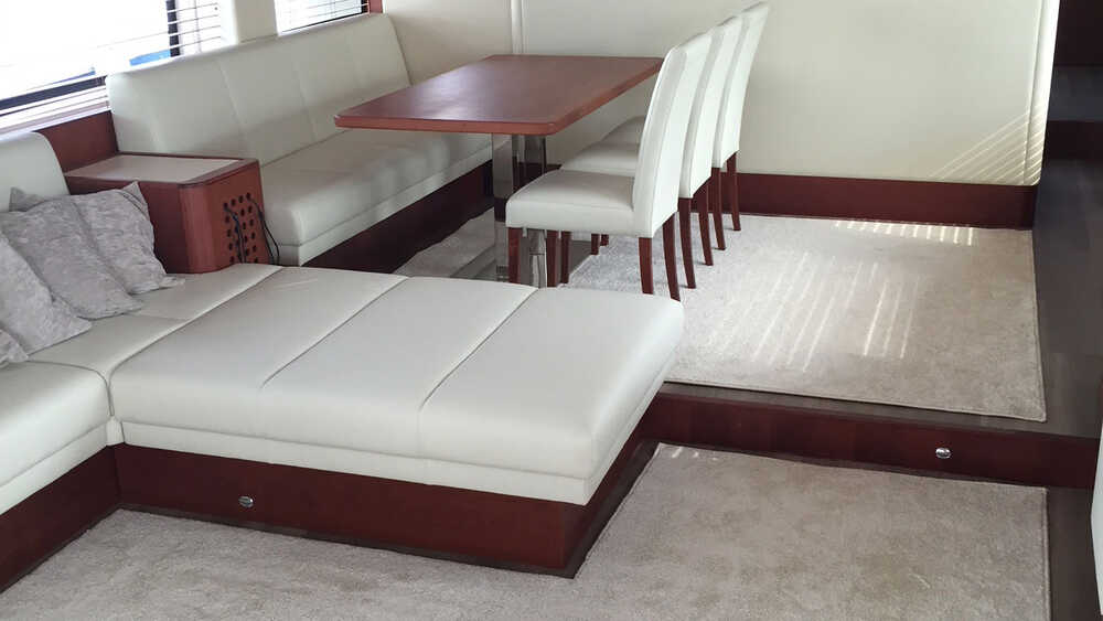 Saloon / Dinette