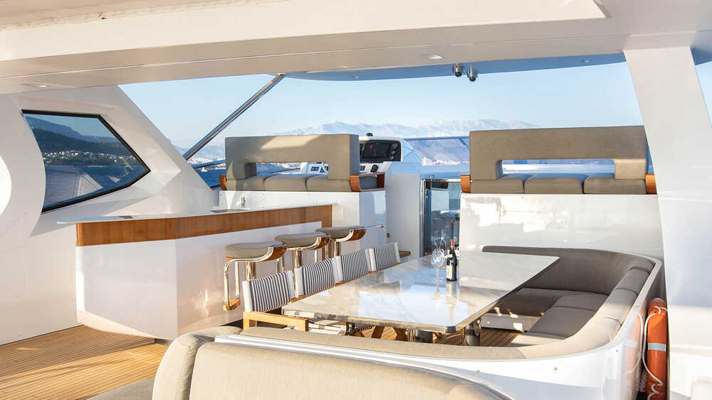 Flybridge