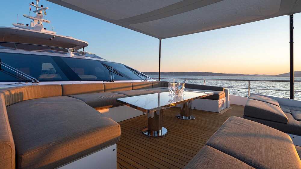 Lounge area on bow