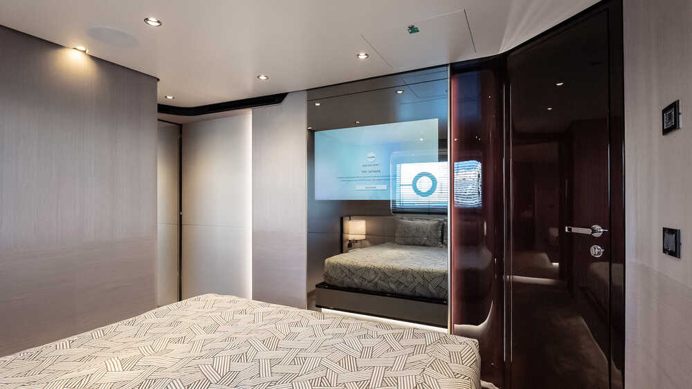 VIP starboard 