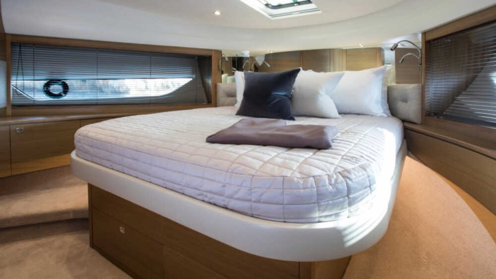 VIP cabin 