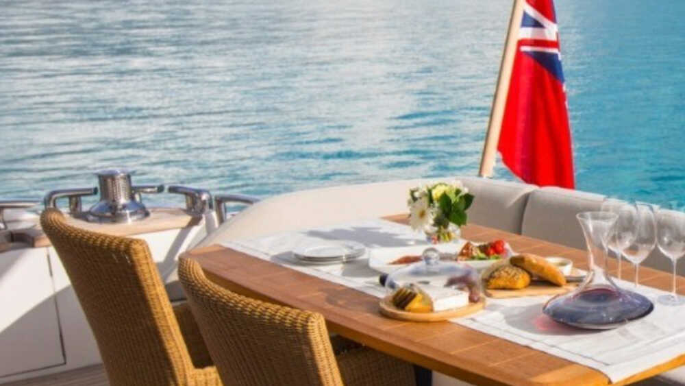Dining area in cockpit 