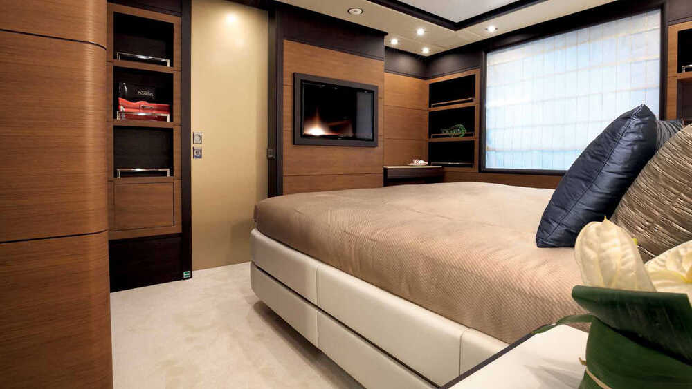 Guest cabin