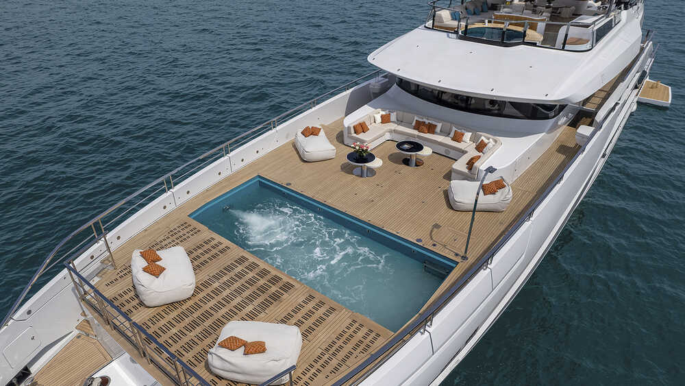 Lounge area on bow