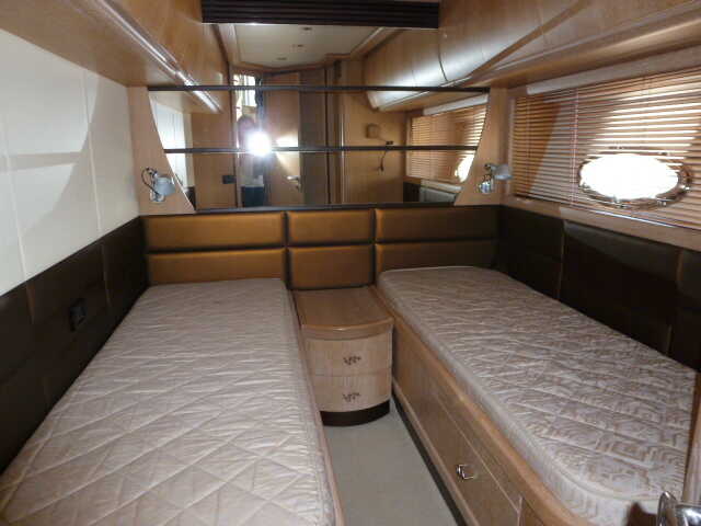 Guest cabin