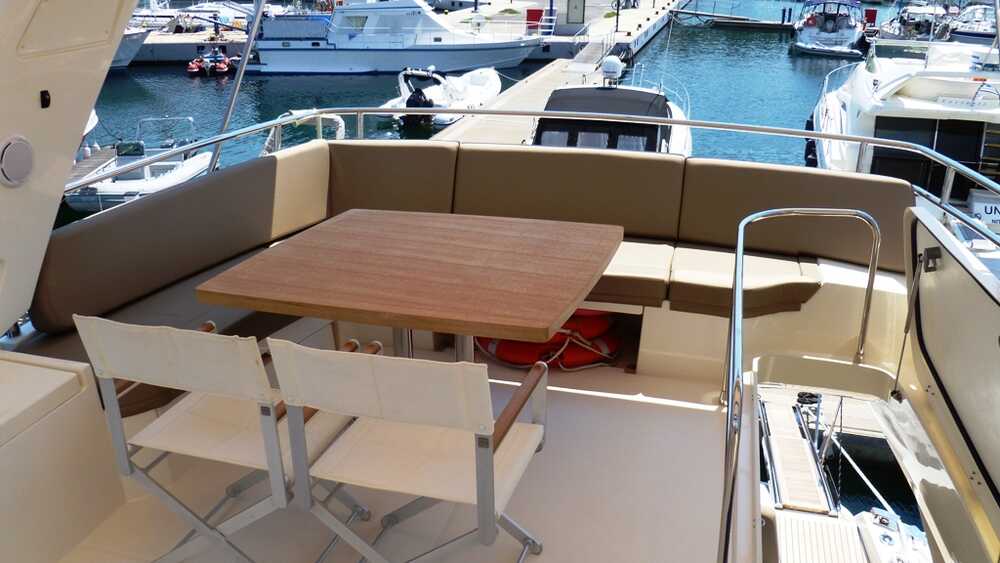Flybridge
