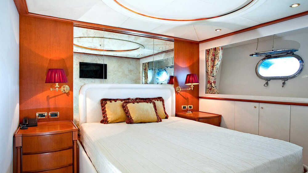 Rodriquez 38m M/Y APOLA