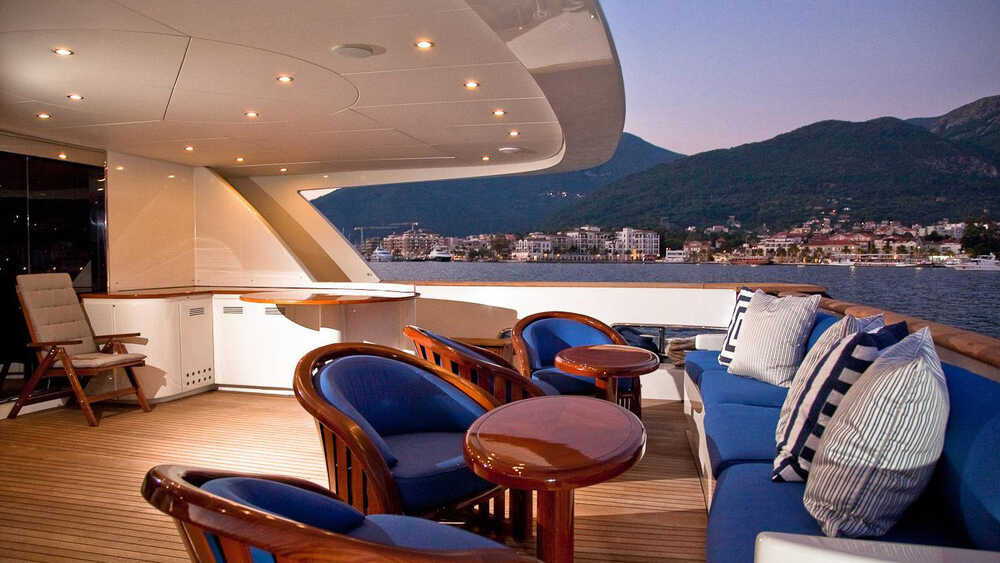 Rodriquez 38m M/Y APOLA