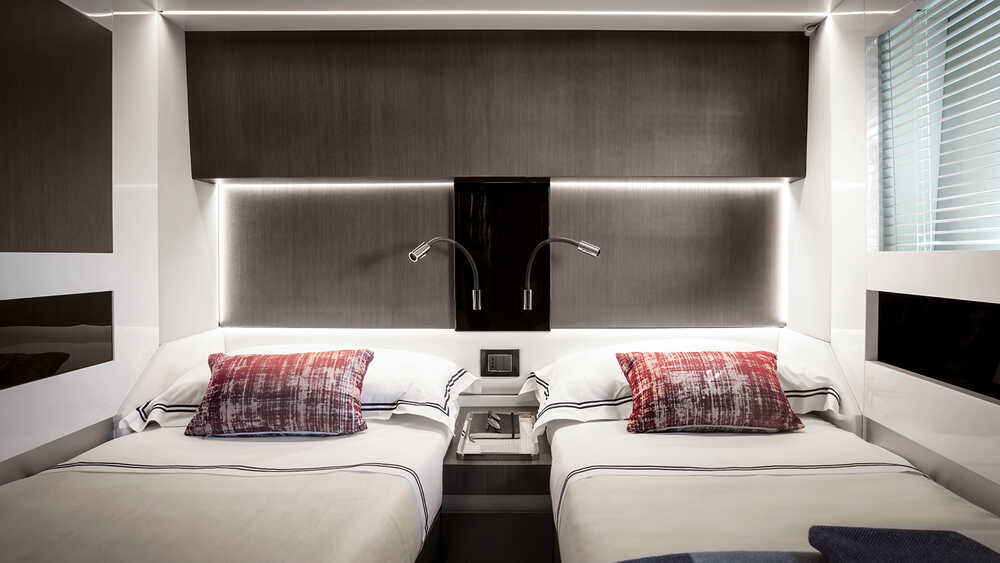 Guest cabin