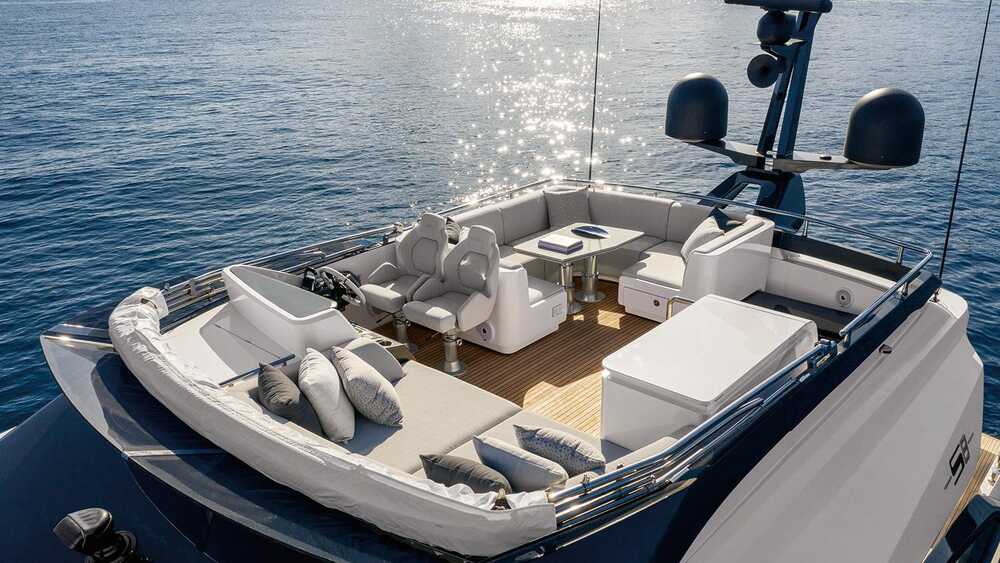 Sport Flybridge