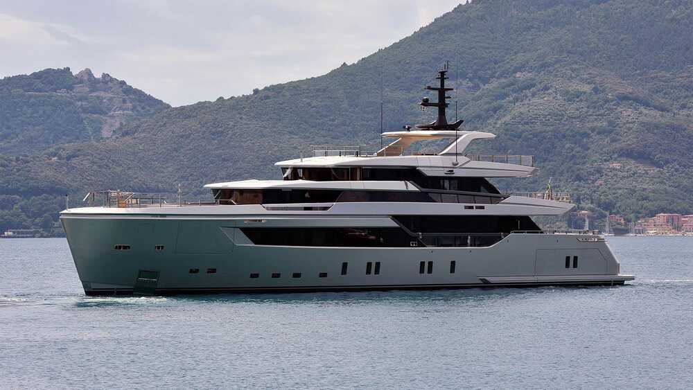 Exterior ALLOY Sanlorenzo 44