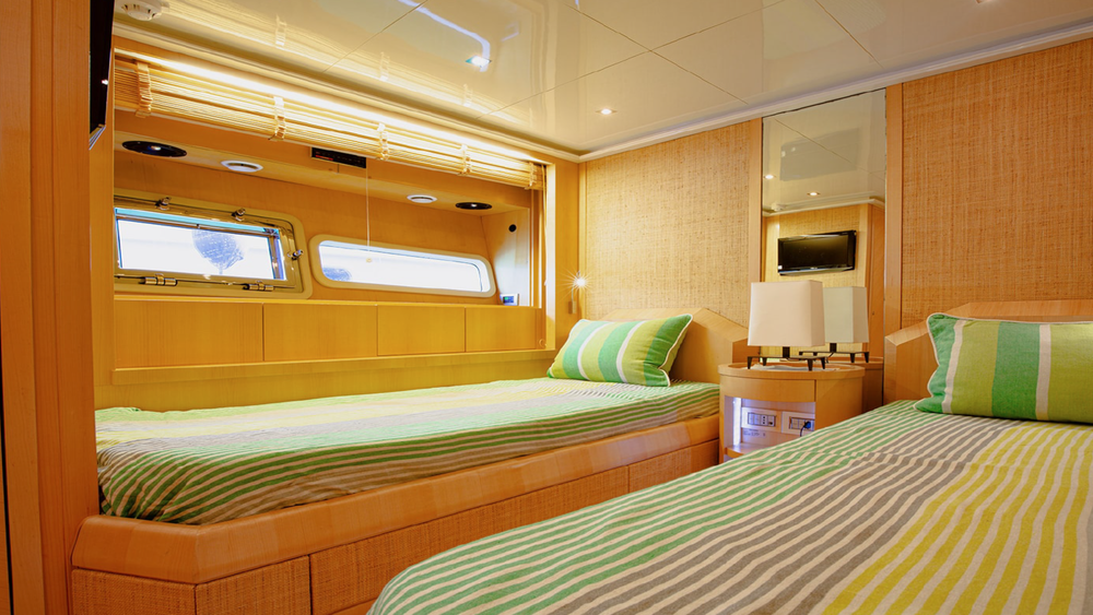 Twin cabin