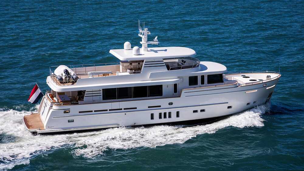 Exterior Van der Valk Explorer 25M