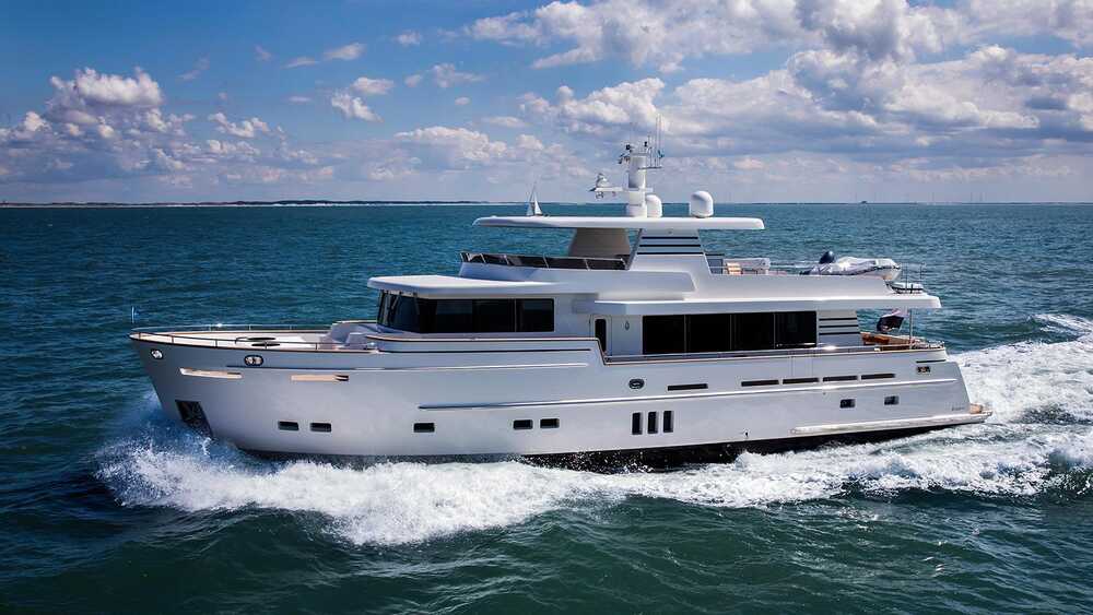 Exterior Van der Valk Explorer 25M