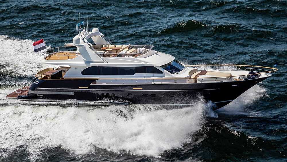 Exterior Van der Valk Flybridge 23 m