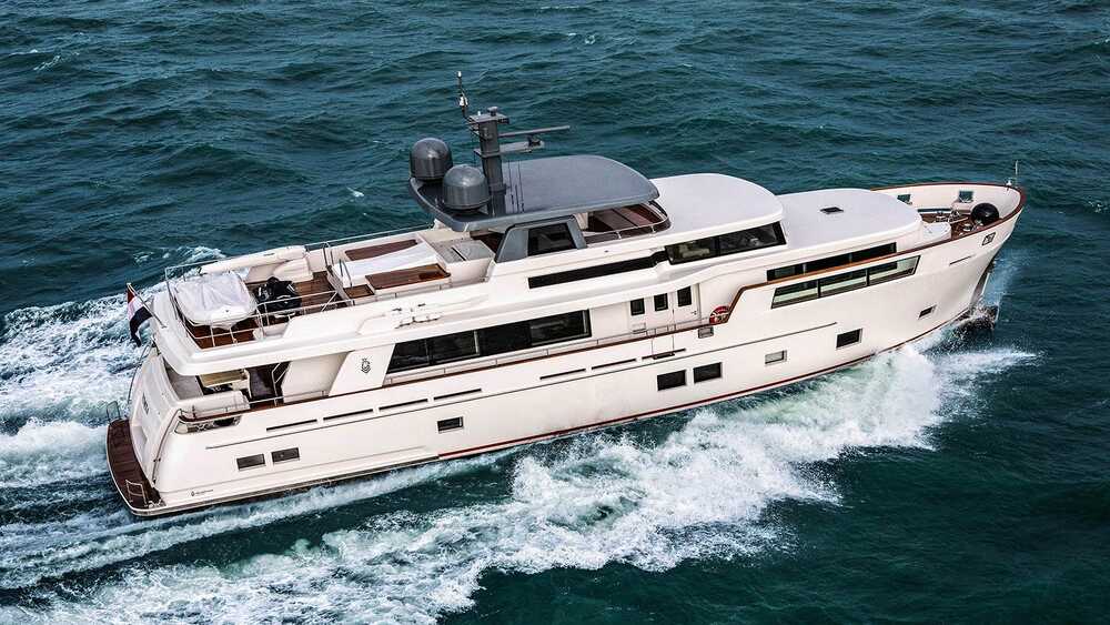 Exterior Van der Valk Explorer 28M