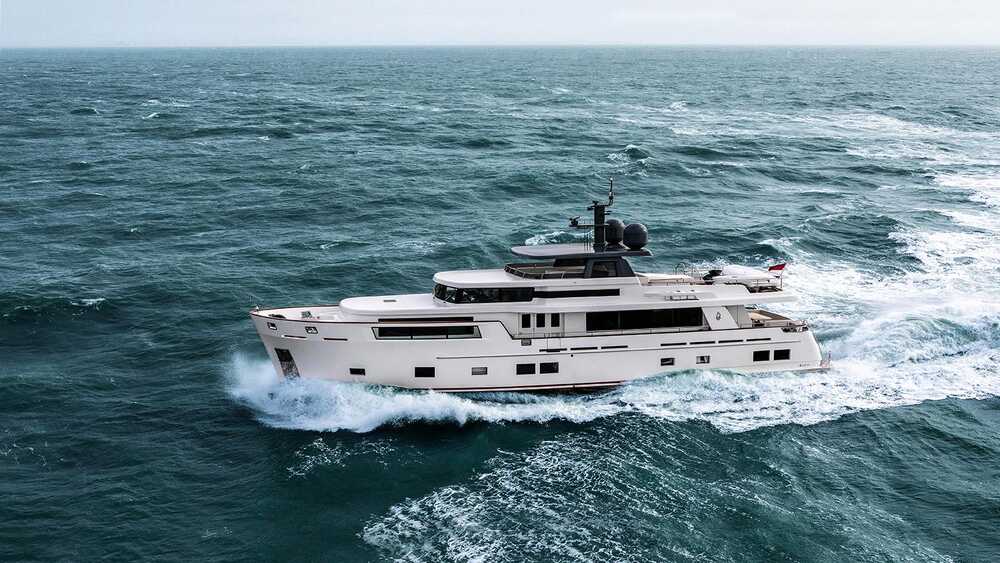 Exterior Van der Valk Explorer 28M