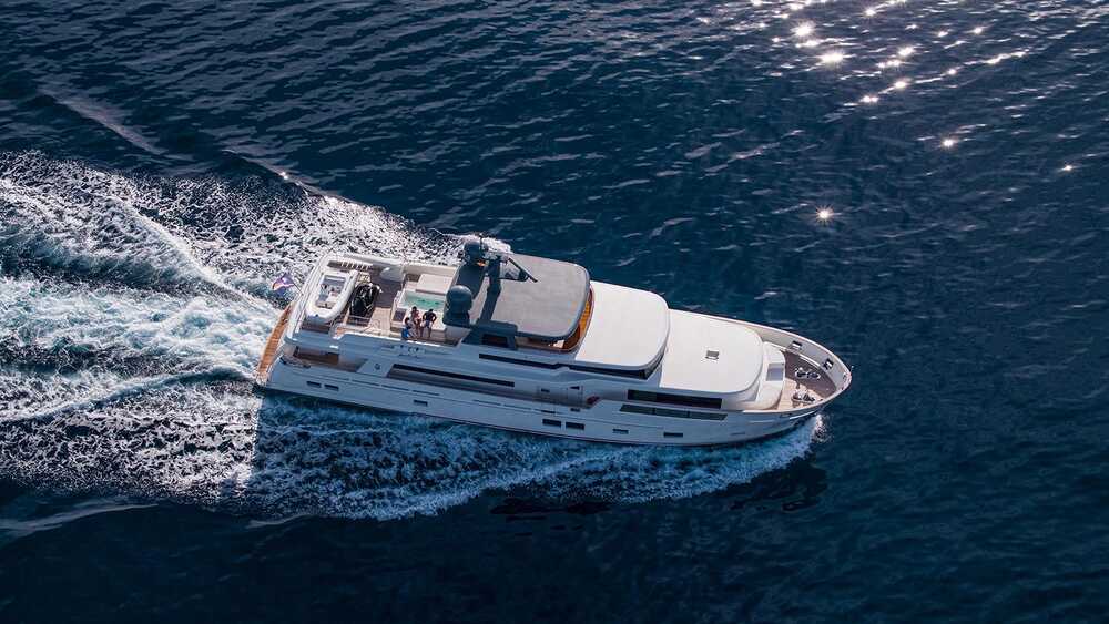 Exterior Van der Valk Explorer 28M
