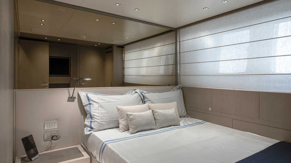Guest cabin on starboard side
