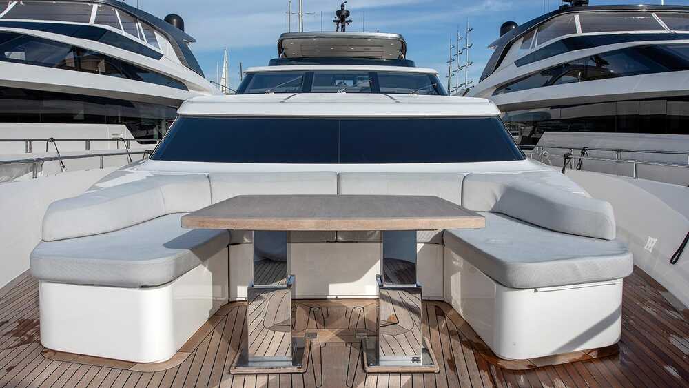 Lounge area on bow