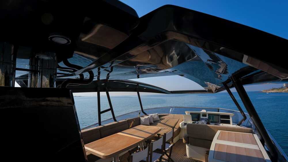 Flybridge