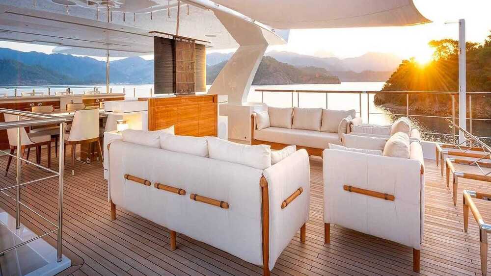 Sundeck lounge area
