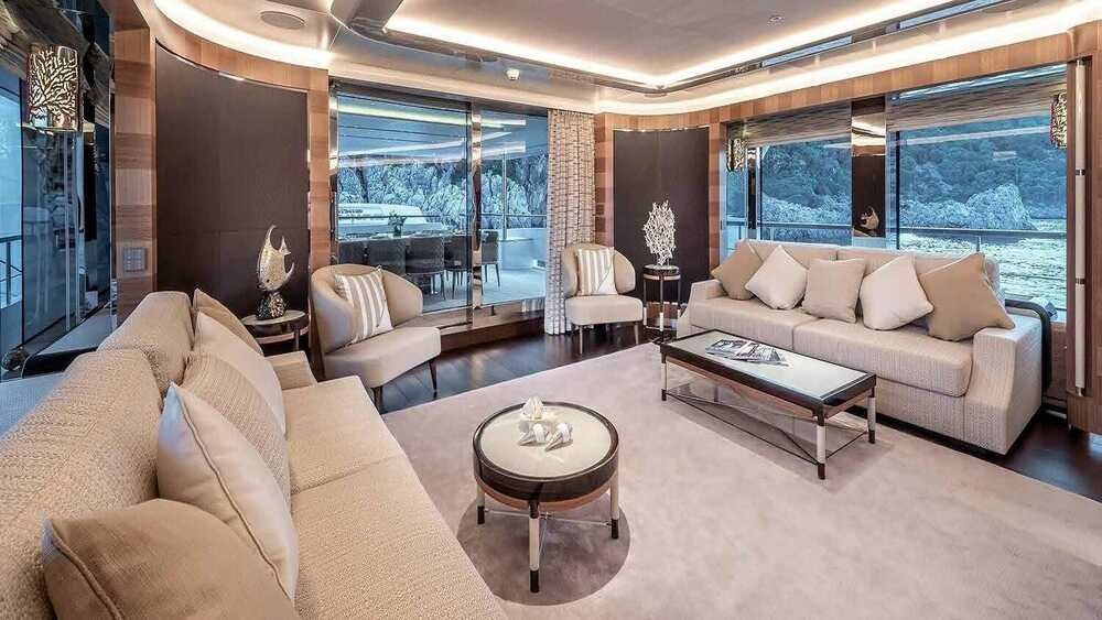 Main deck saloon