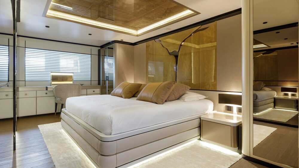 Cabin lower deck