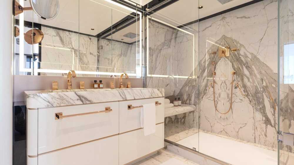 Bathroom at VIP cabin