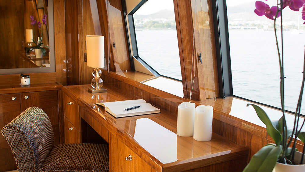 Master cabin on upper deck