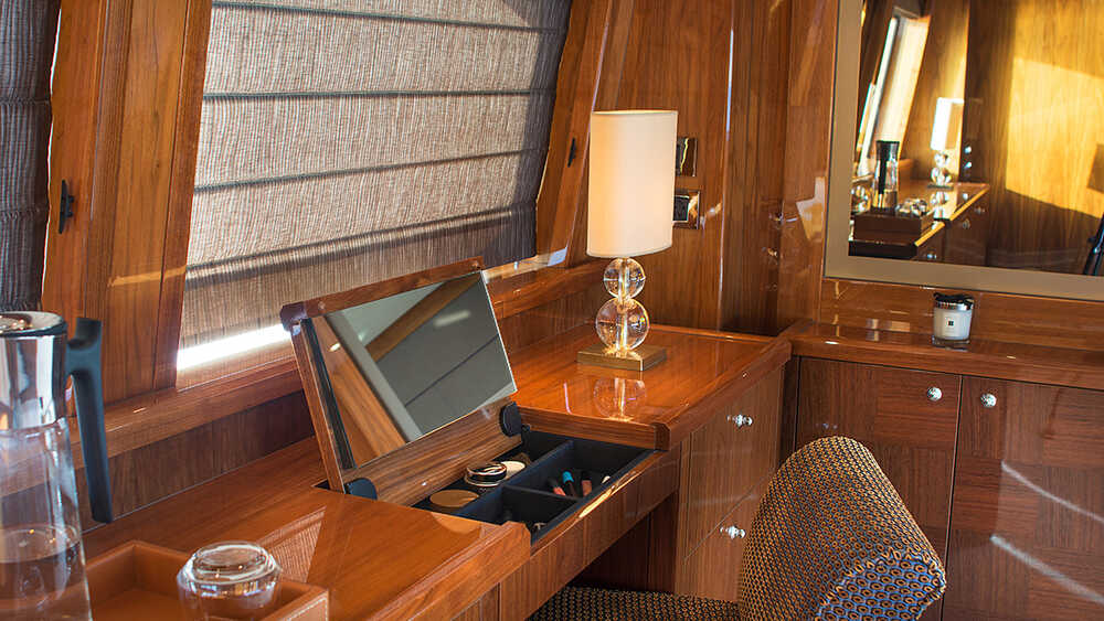 Master cabin on upper deck