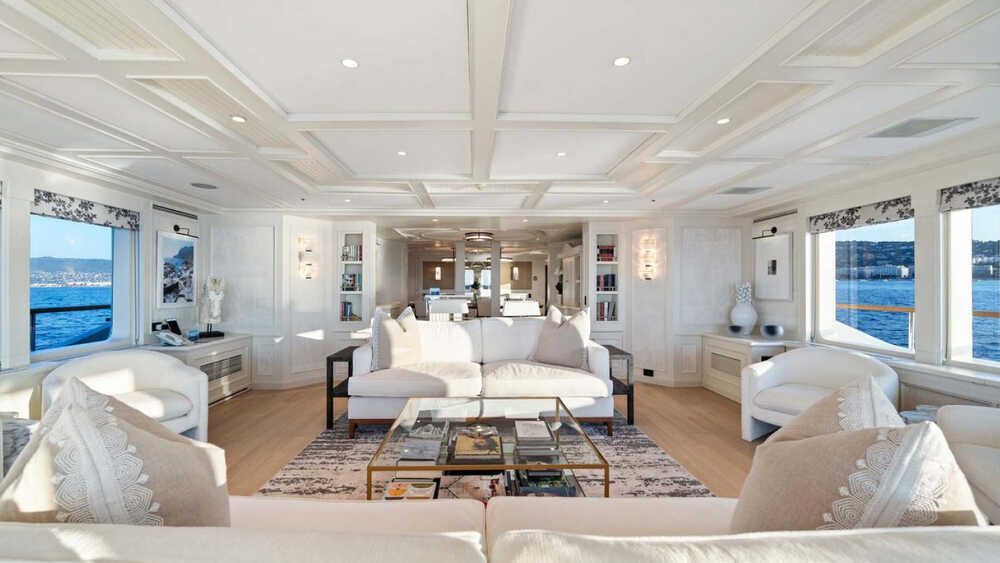 Main salon