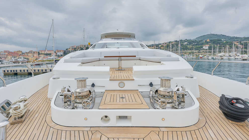 Bow area