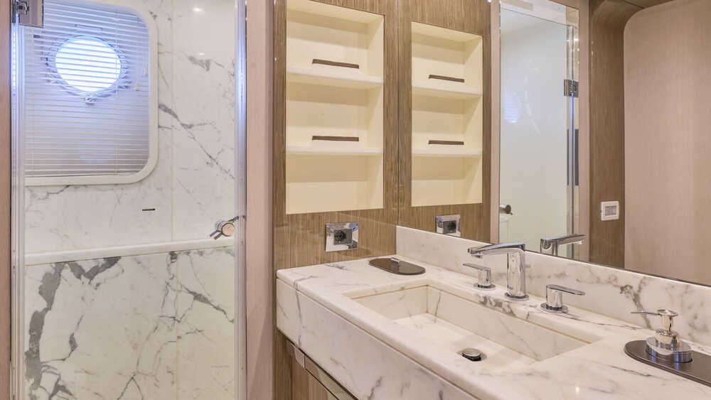 VIP bathroom